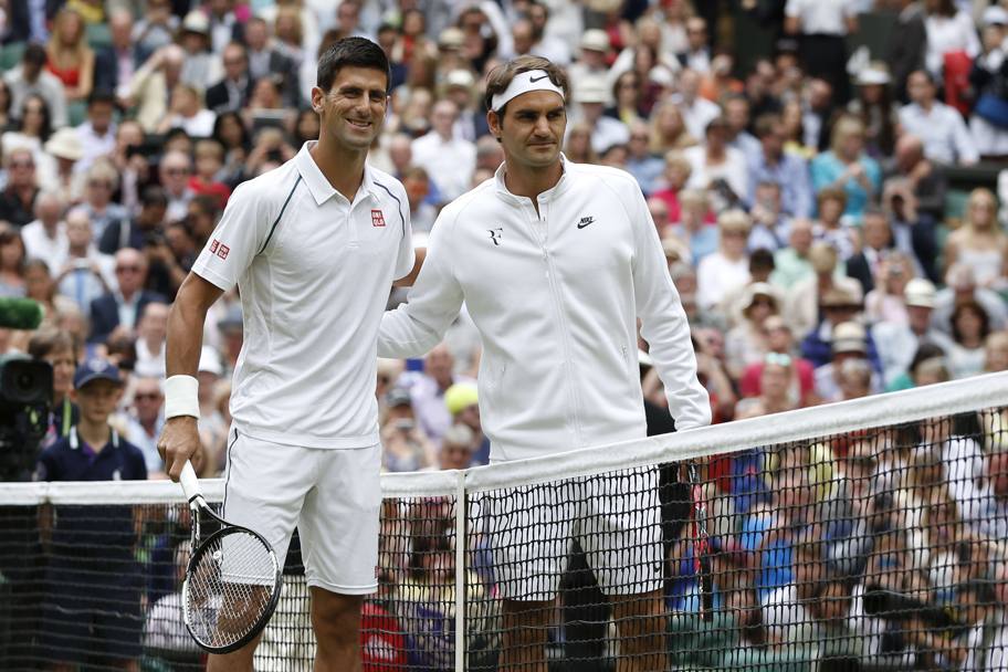 Tutto era iniziato da qui: la presentazione del match sul Centrale di Wimbledon per la grande sfida tra il fuoriclasse svizzero Roger Federer e il campione serbo Novak Djokovic (Afp)